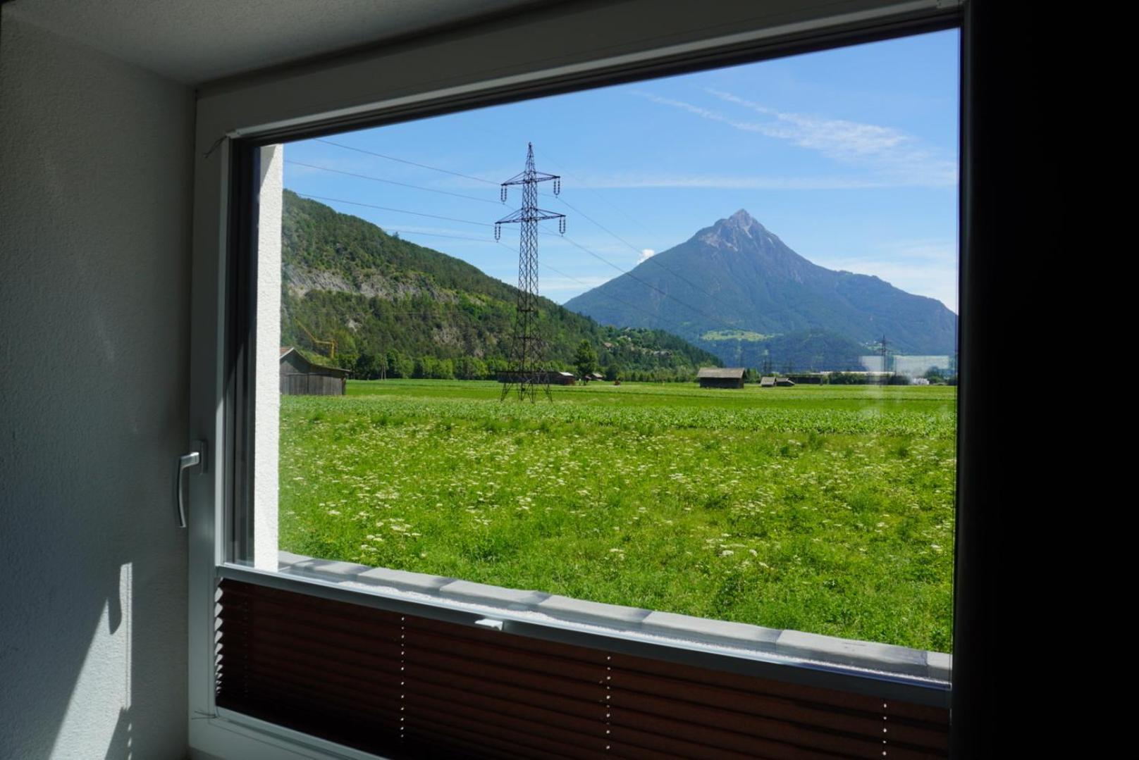 Deluxefort Fuer 10 Gaeste Mit Eigenem Whirlpool Und Fasssauna Imst Esterno foto